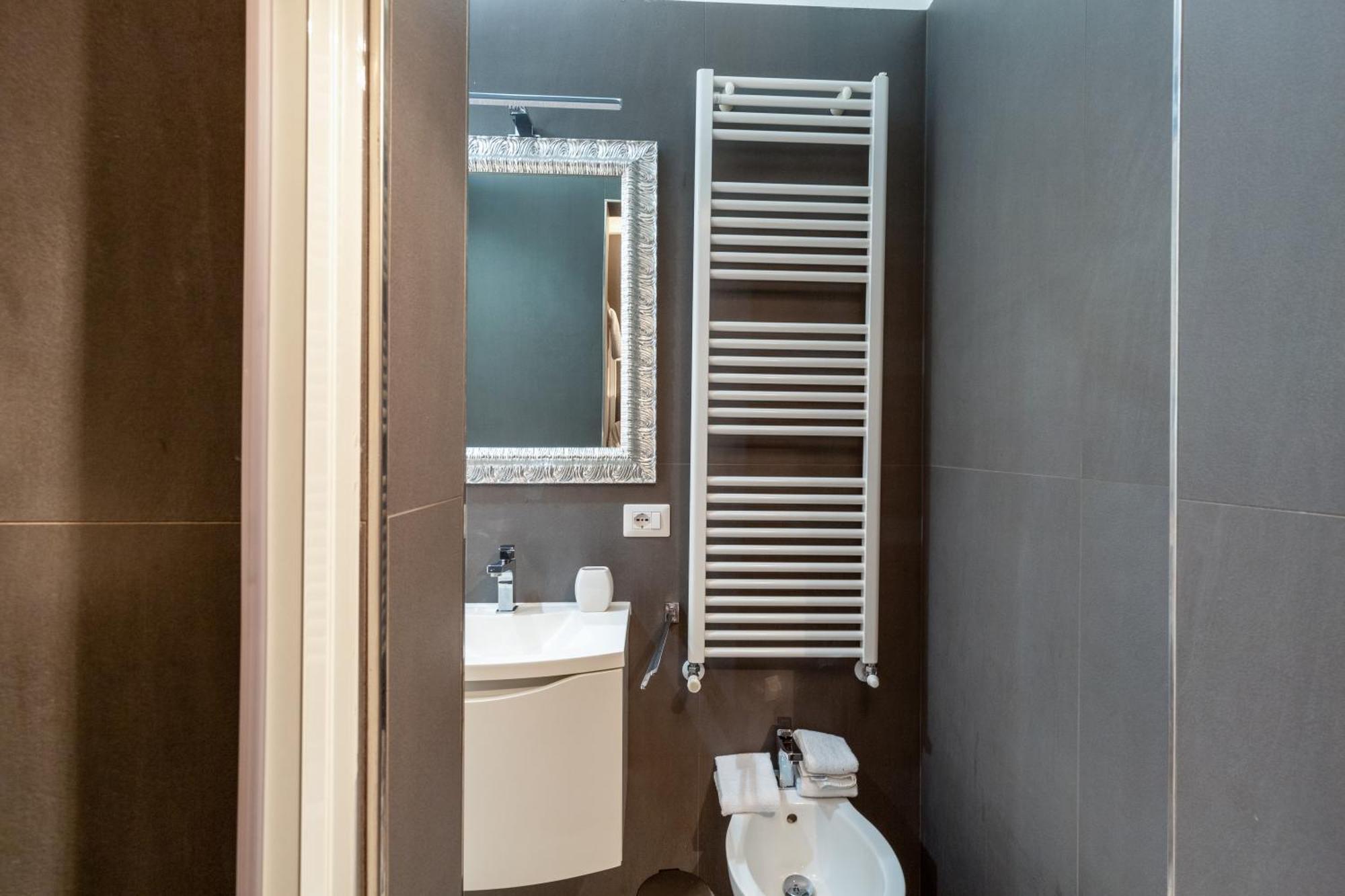Appartamento Modern In *